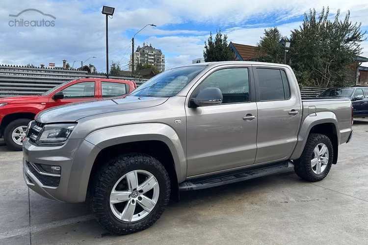 Volkswagen Amarok 2.0 TDI Highline Auto 4WD