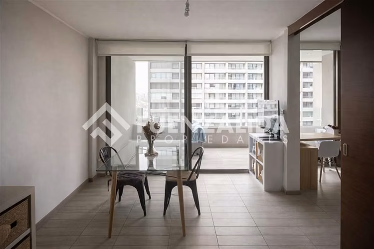 Departamento en venta de 1D YB frente al metro en Macul