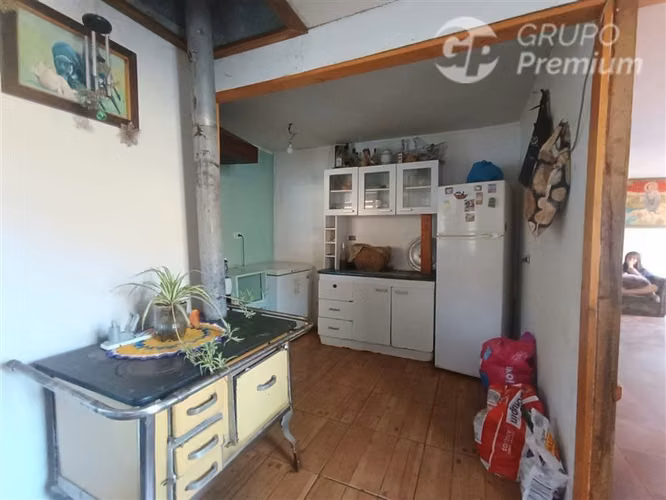Inversión con Dos Casas y Local en Rinconada