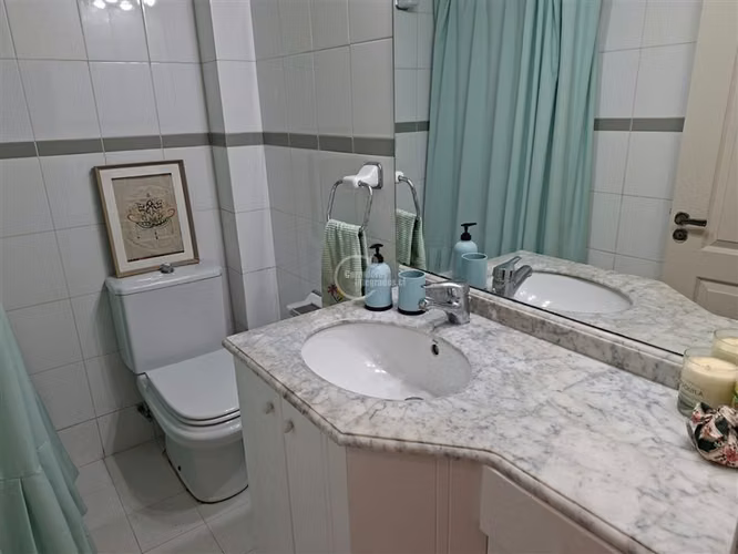 Venta Casa Reñaca,vista al mar 5 dorm. 4 baños 2 estac - Imagen 40