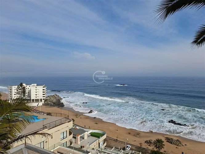 Venta Casa Reñaca,vista al mar 5 dorm. 4 baños 2 estac