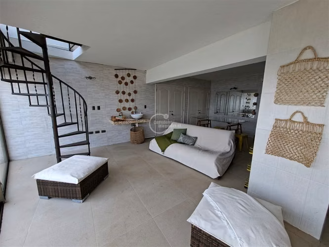 Venta Casa Reñaca,vista al mar 5 dorm. 4 baños 2 estac - Imagen 31