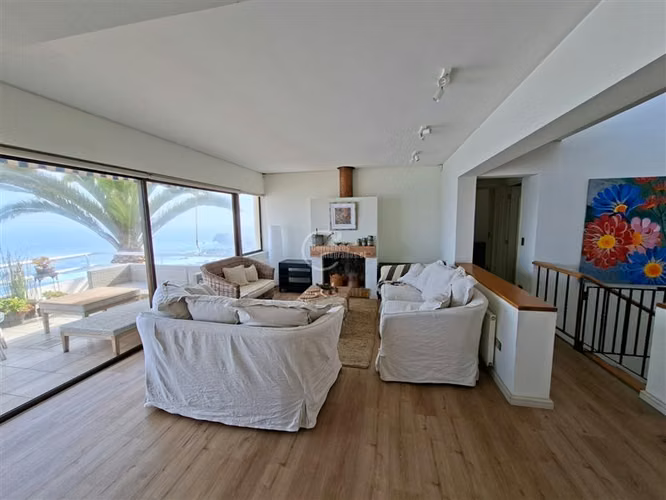 Venta Casa Reñaca,vista al mar 5 dorm. 4 baños 2 estac - Imagen 8