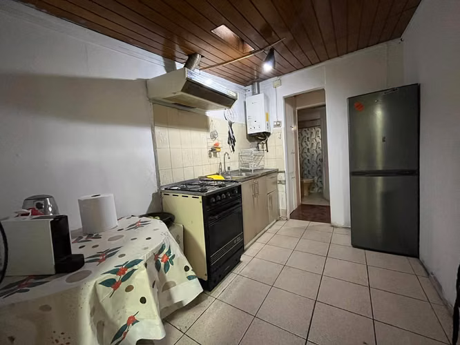 Venta Casa con Local Comercial 2D2B (Las Condes) - Imagen 8
