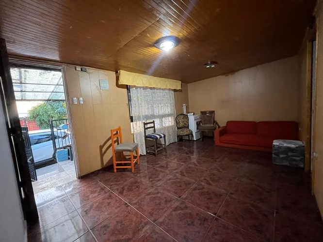 Venta Casa con Local Comercial 2D2B (Las Condes) - Imagen 5