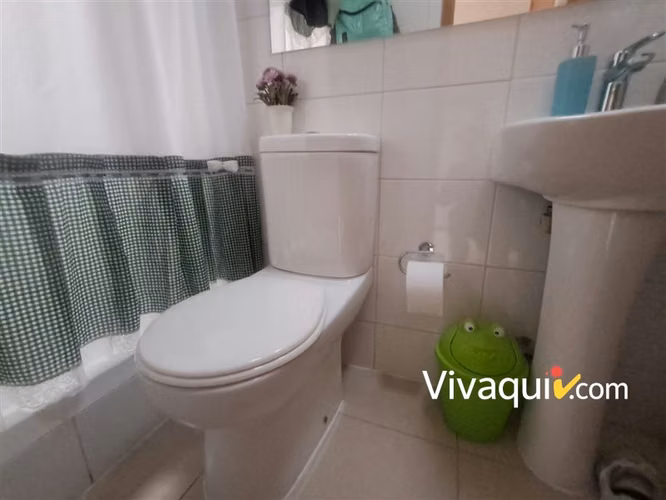 Casa en arriendo de 4 dorm. en Colina