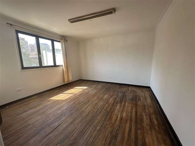 Casa en venta de 4 dorm. en Santiago - Imagen 2