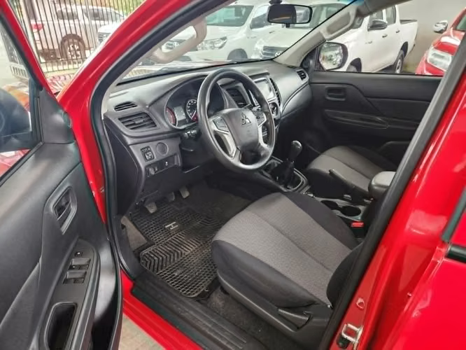 MITSUBISHI L200 CRT KATANA 4x4  Diesel, RECIBO VEHICULOS