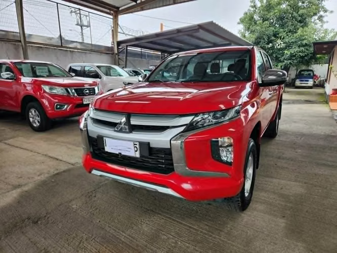 MITSUBISHI L200 CRT KATANA 4x4  Diesel, RECIBO VEHICULOS