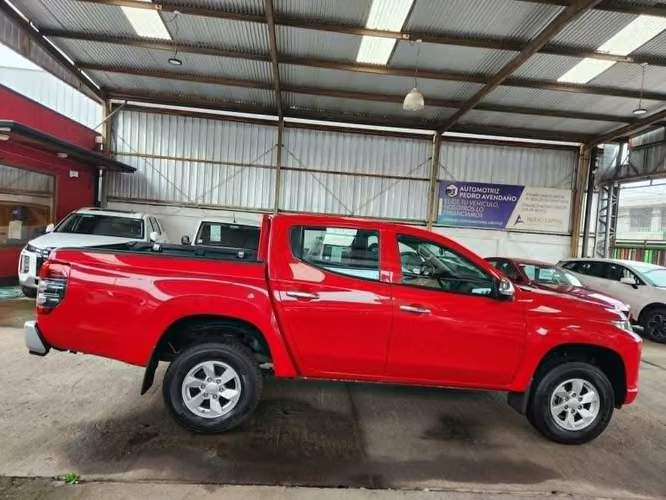 MITSUBISHI L200 CRT KATANA 4x4  Diesel, RECIBO VEHICULOS