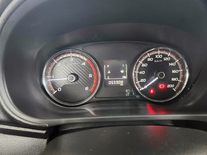MITSUBISHI L200 CRT KATANA 4x4  Diesel, RECIBO VEHICULOS