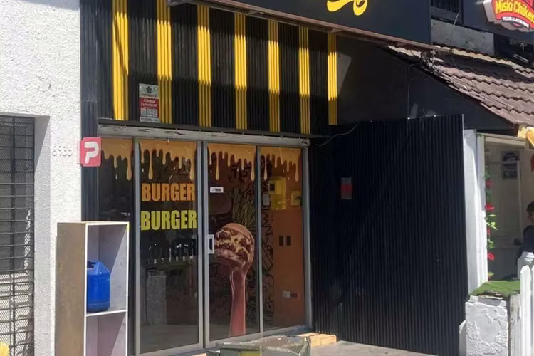 Local Comercial Excelente Ubicación (169203)