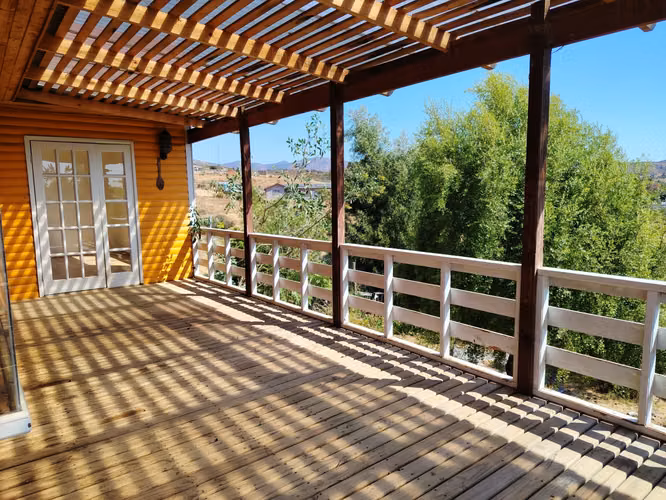 ARRIENDO DOS CASAS EN MEDIA HECTAREA