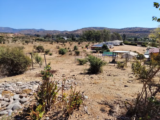 ARRIENDO DOS CASAS EN MEDIA HECTAREA