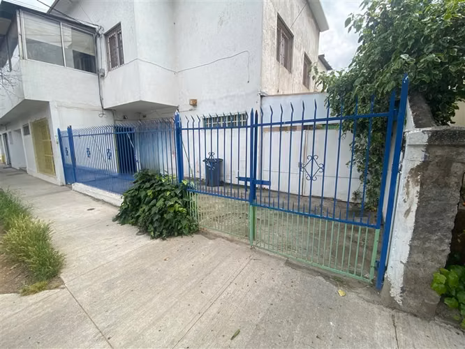 Casa en venta de 3 dorm. en San Miguel
