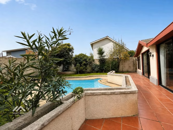 Se Vende Casa familiar en Concón