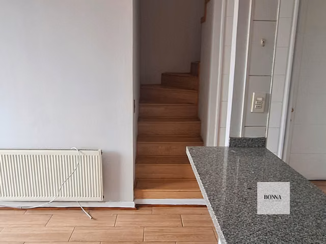  Vive o invierte en Bellavista: departamento dúplex con gran conectividad - Imagen 9