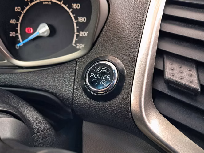 FORD ECOSPORT NEW TITANIUM 2.0 AUT 2014
