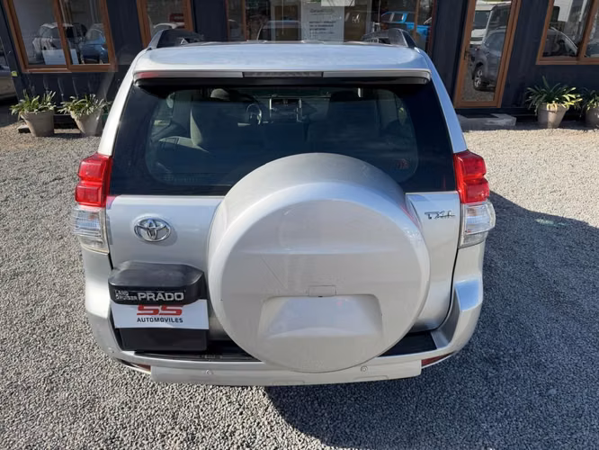 TOYOTA LAND CRUISER  NEW LAND CRUISER PRADO 3P 4X4 2.7 AT 2013