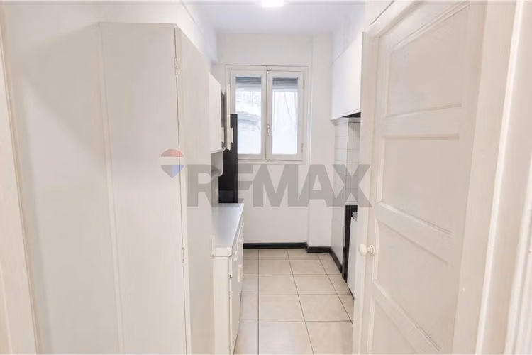 Arriendo oficina ,metro moneda