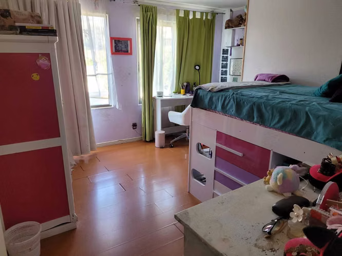 Casa Amplia con Patio en Chorrillos.  (169310)