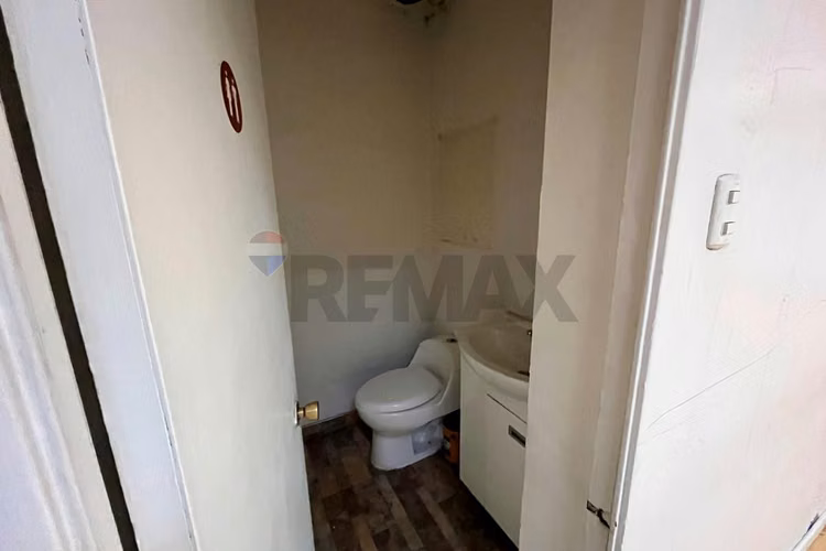 Arriendo local comercial-las condes