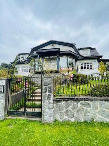 SE VENDE CASONA, FRUTILLAR BAJO (169294)