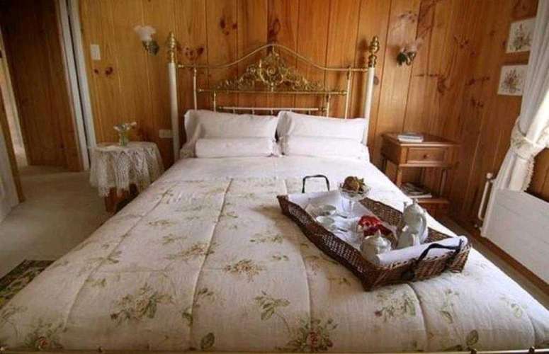 SE VENDE CASONA, FRUTILLAR BAJO (169294)
