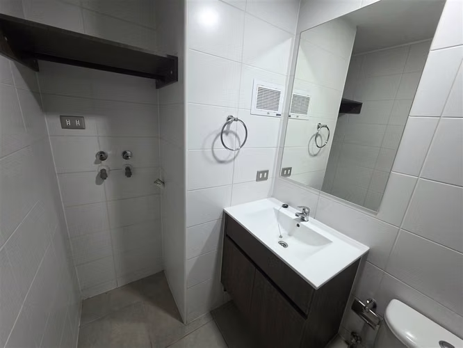 DEPARTAMENTO Metro Santa Isabel - 2 Dormitorios en Arriendo