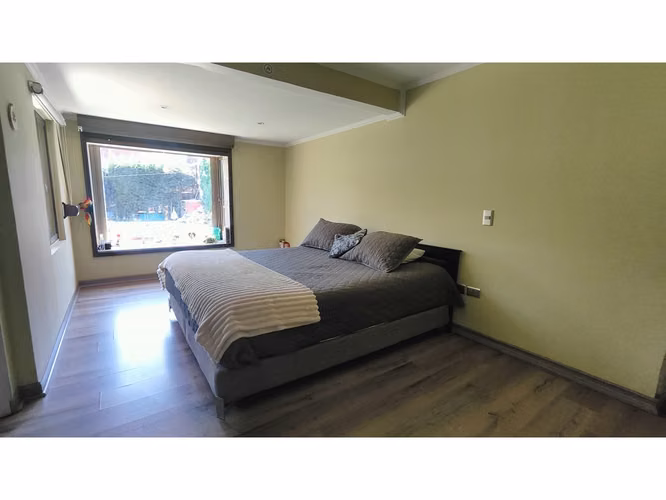 REBAJADO!!!!!!!! UNICA OPORTUNIDAD CERCANO PLAZA EN MAIPU