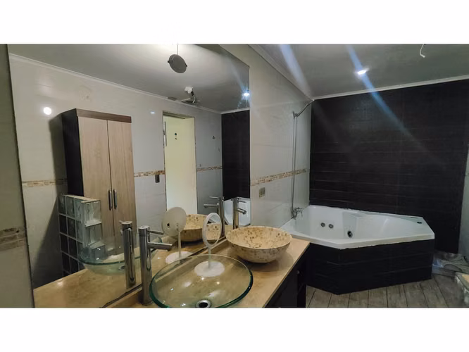 REBAJADO!!!!!!!! UNICA OPORTUNIDAD CERCANO PLAZA EN MAIPU