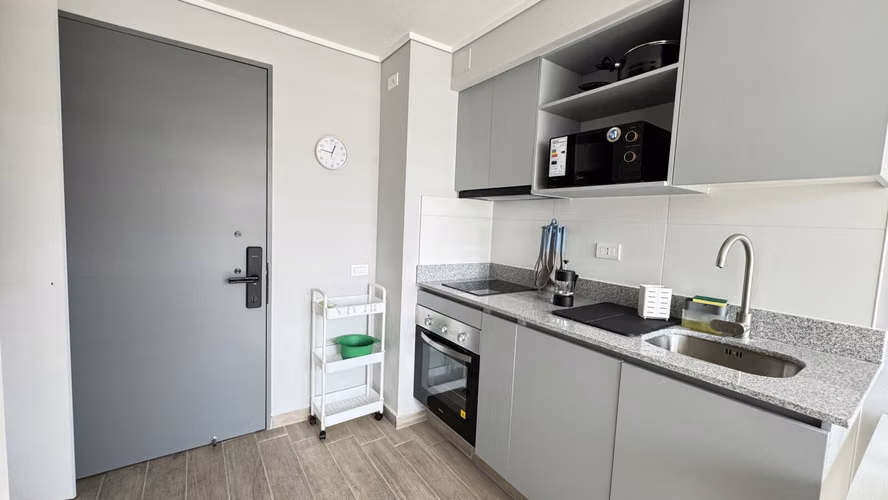ARRIENDO 1D1B Amoblado - Metro Rondizzoni