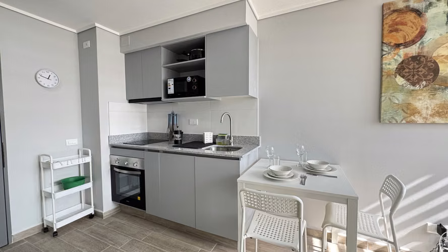 ARRIENDO 1D1B Amoblado - Metro Rondizzoni