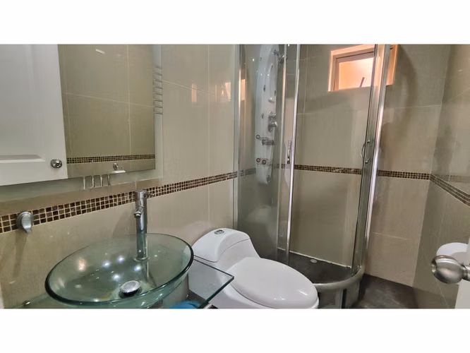 REBAJADO!!!!!!!! UNICA OPORTUNIDAD CERCANO PLAZA EN MAIPU