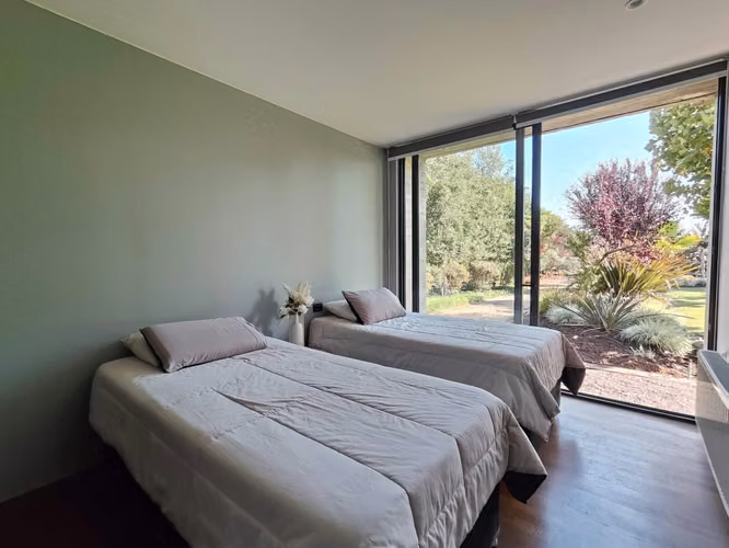 ELEGANCIA CON MINIMALISMO VIÑAS DE CHICUREO - ULTIMA UNIDAD - Imagen 19