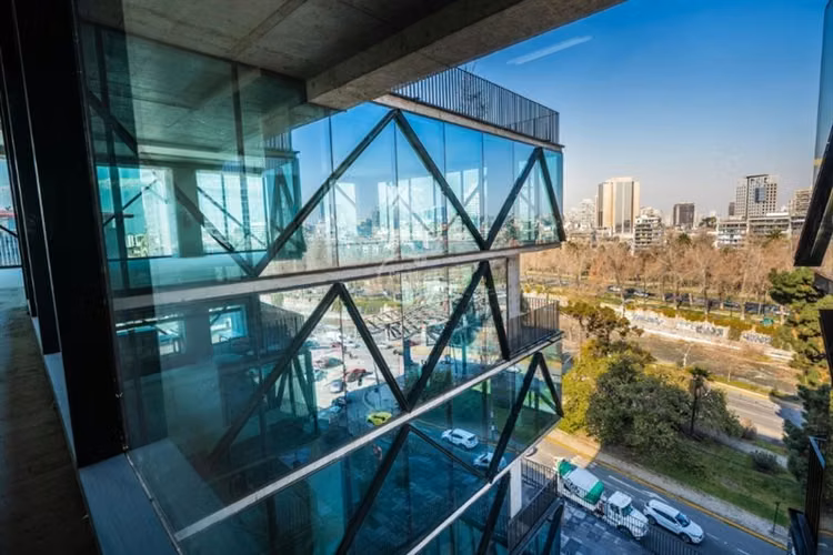 Oficina en venta en Bellavista Edificio PITS, nueva 136 m2