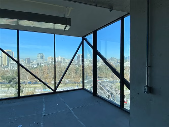 Oficina en venta en Bellavista Edificio PITS, nueva 457 m2