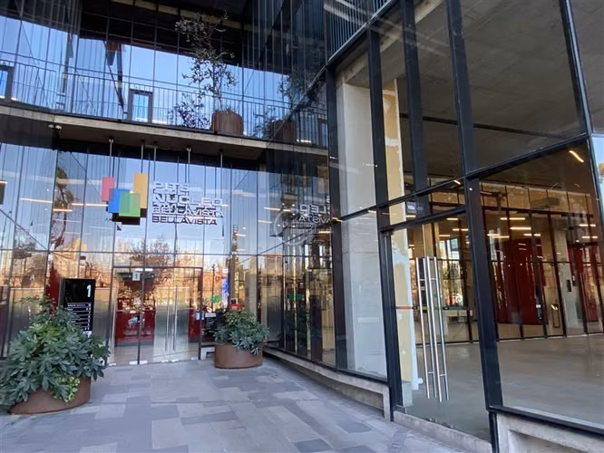 Oficina en venta en Bellavista Edificio PITS, nueva 457 m2