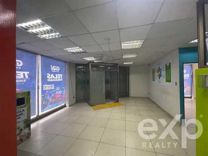 Edificio de Oficinas / Salas en arriendo en Concepción