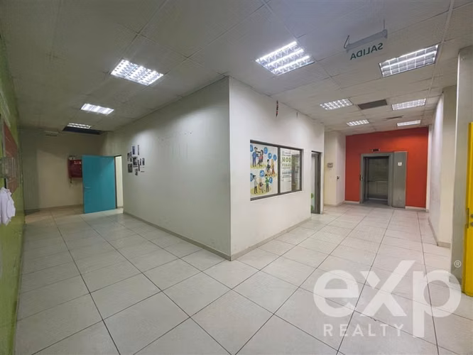 Edificio de Oficinas / Salas en arriendo en Concepción