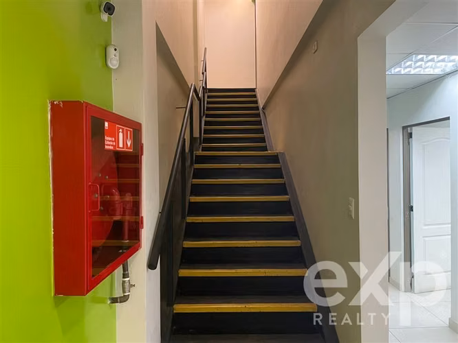 Edificio de Oficinas / Salas en arriendo en Concepción