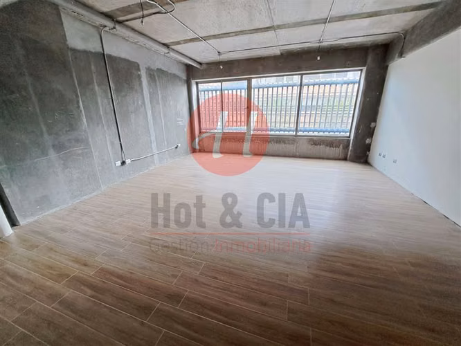 Local Comercial en arriendo Parque Prieto, Temuco 93,96 m