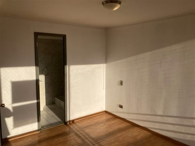 Departamento en arriendo de 1 dorm. Metro Parque Ohiggins