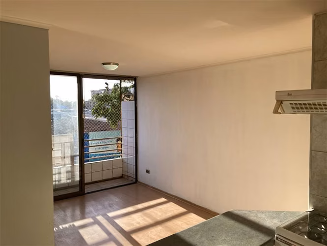 Departamento en arriendo de 1 dorm. Metro Parque Ohiggins