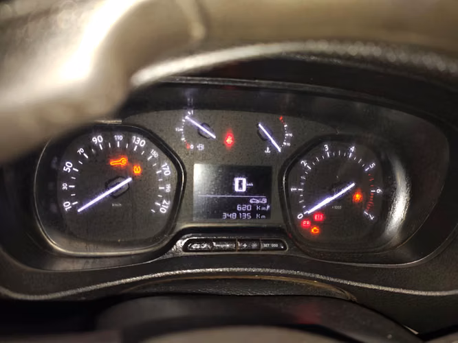 VENDO PEUGEOT TRAVELLER 2.0 DIESEL AÑO 2019