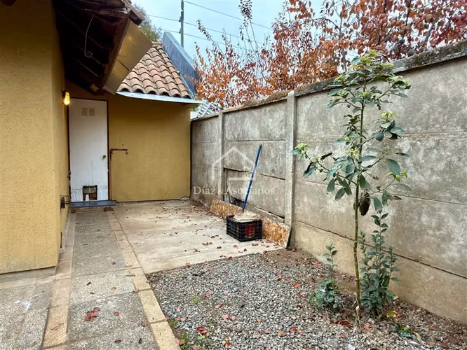 Casa en Av 2 norte, frente a UCM