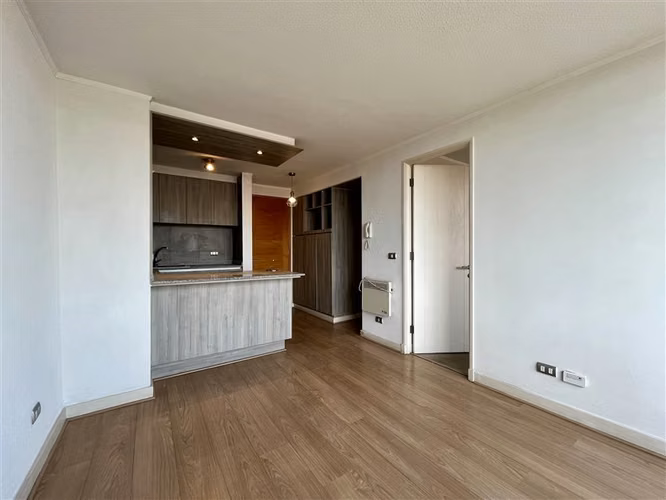 Departamento en arriendo de 1 dorm. en San Miguel
