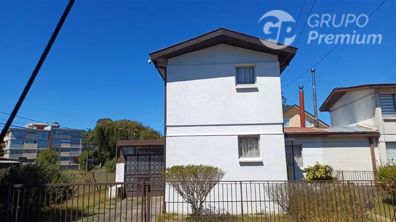 Casa en venta de 3 dorm. en San Pedro de la Paz