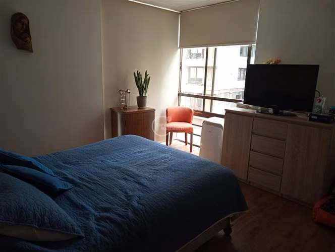 Departamento en venta de 4 dorm. en Vitacura