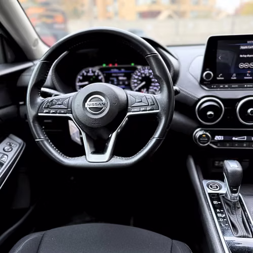 Nissan Sentra ADVANCE  (2023)